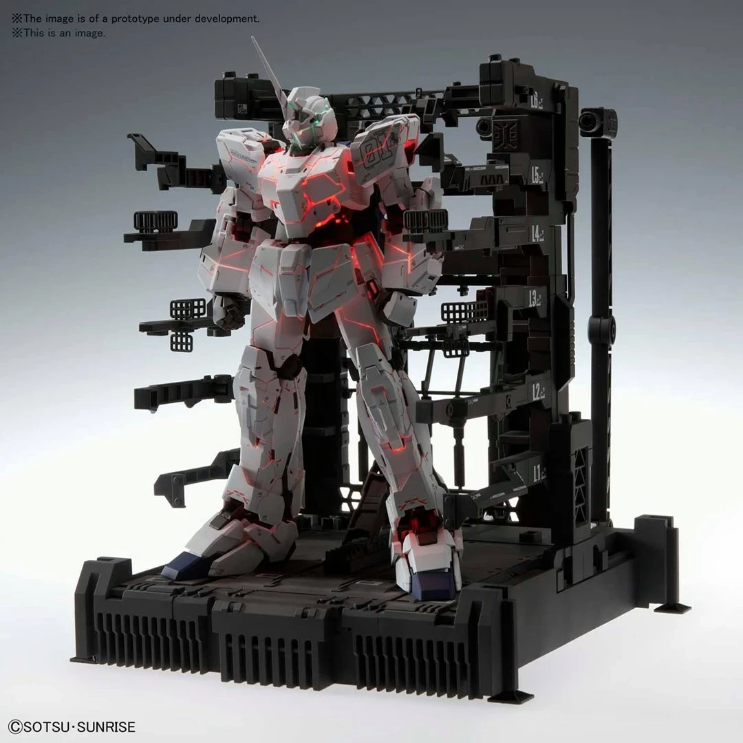 Model ndërtimi MGEX 1/100 Unicorn Gundam Ver.Ka Bandai, për koleksionistë