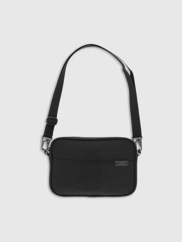 Çantë krahu unisex 4f