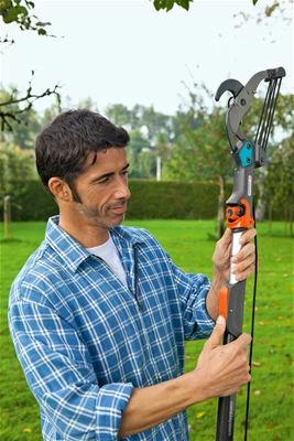 Dorezë teleskopike Gardena Combisystem 03720-20 160-290 cm
