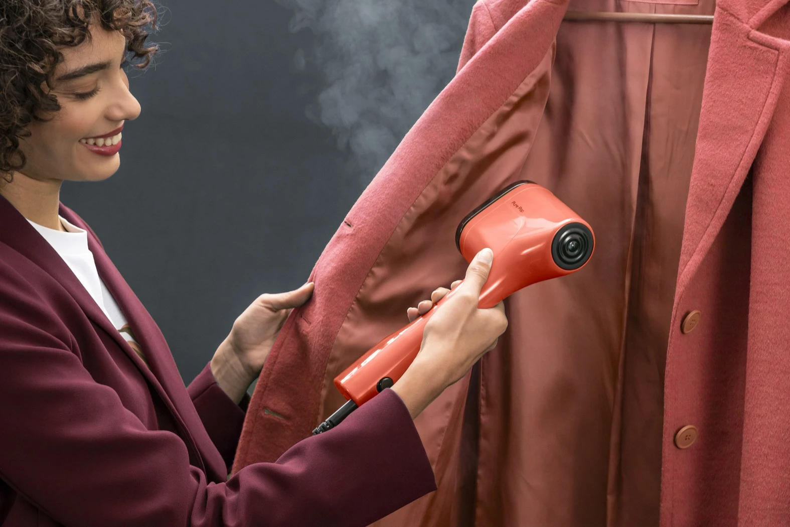 Avullues dore për rroba Tefal Pure Pop DT2022, 1300 W, 0.07 L, Korale