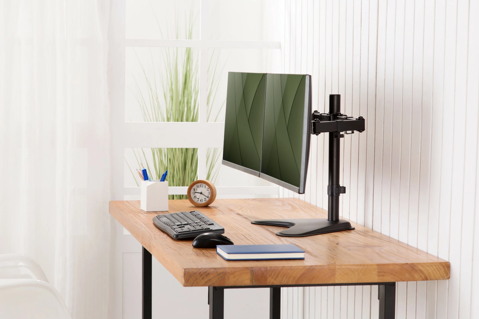 Mbajtës dy monitorësh Digitus universal, 15-32 inç, 8 kg, VESA 75x75/100x100, i zi