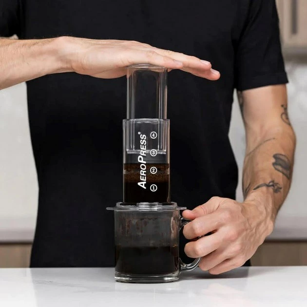 Aparat manual për kafe AeroPress Clear, 250 ml, Transparent
