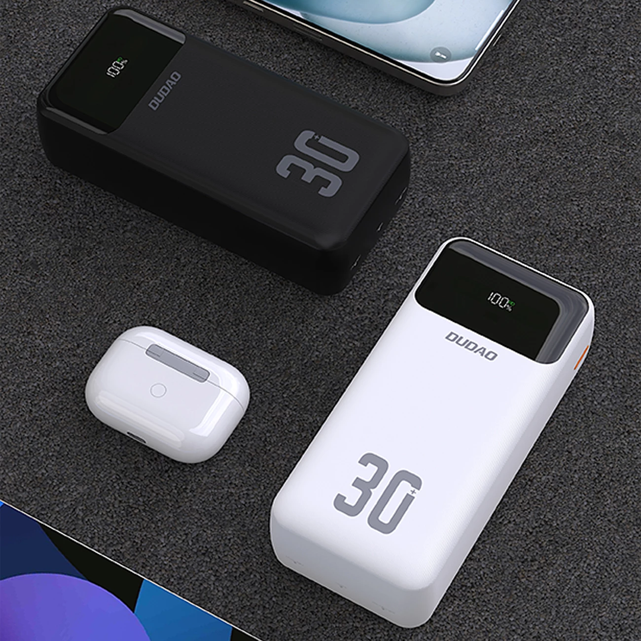 Powerbank Dudao K15MAX, 30000mAh, 22.5W, me kabllo të integruara, e zezë