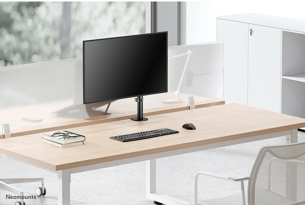 Krah monitori Neomounts FPMA-D540BLACK, për tavolinë, 13-32 inç, 8 kg, i zi