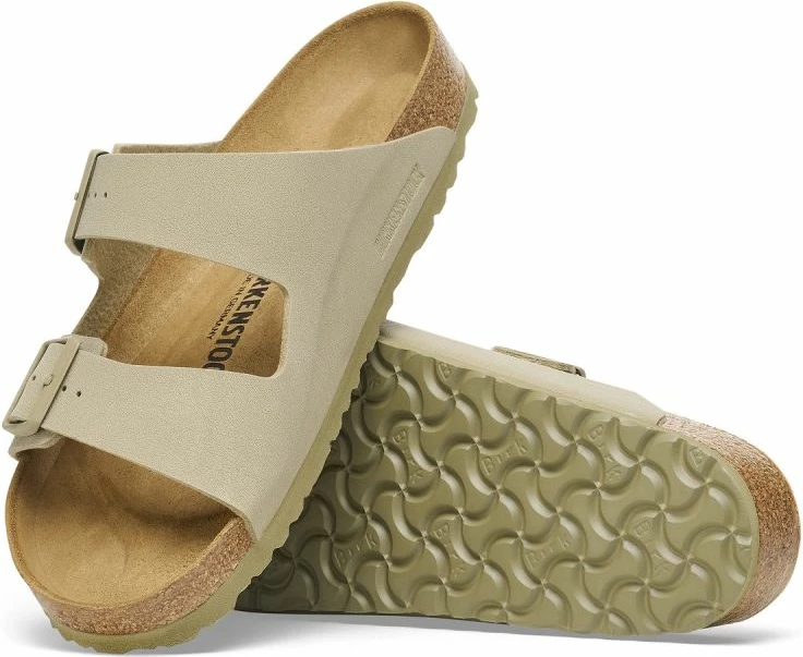 Papuqe për femra Birkenstock, të kafëta