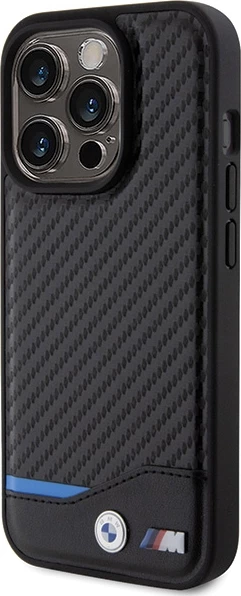 Mbështjellës BMW Leather Carbon për iPhone 15 Pro, i zi