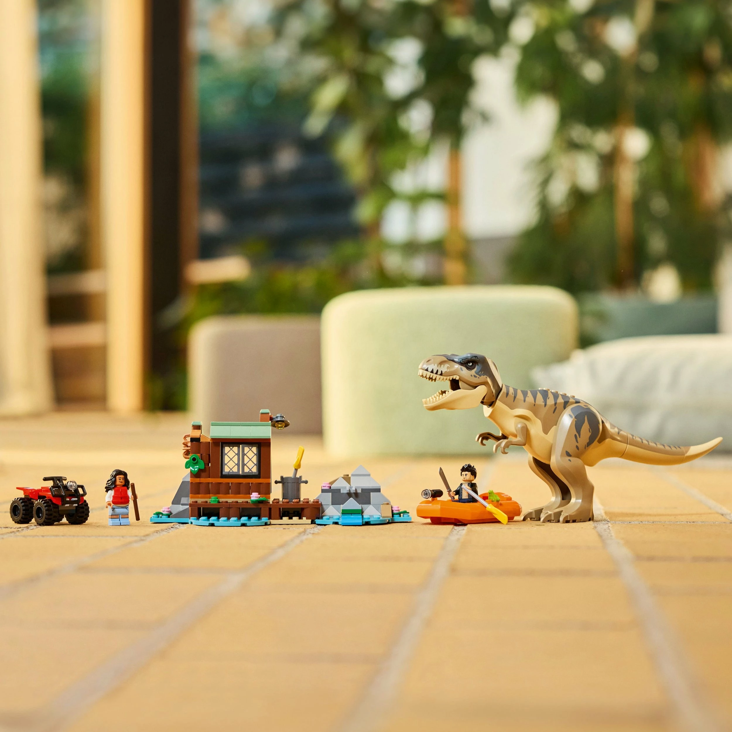 Set LEGO Jurassic World Escape by River from T-Rex 76975, 199 copë, 5+