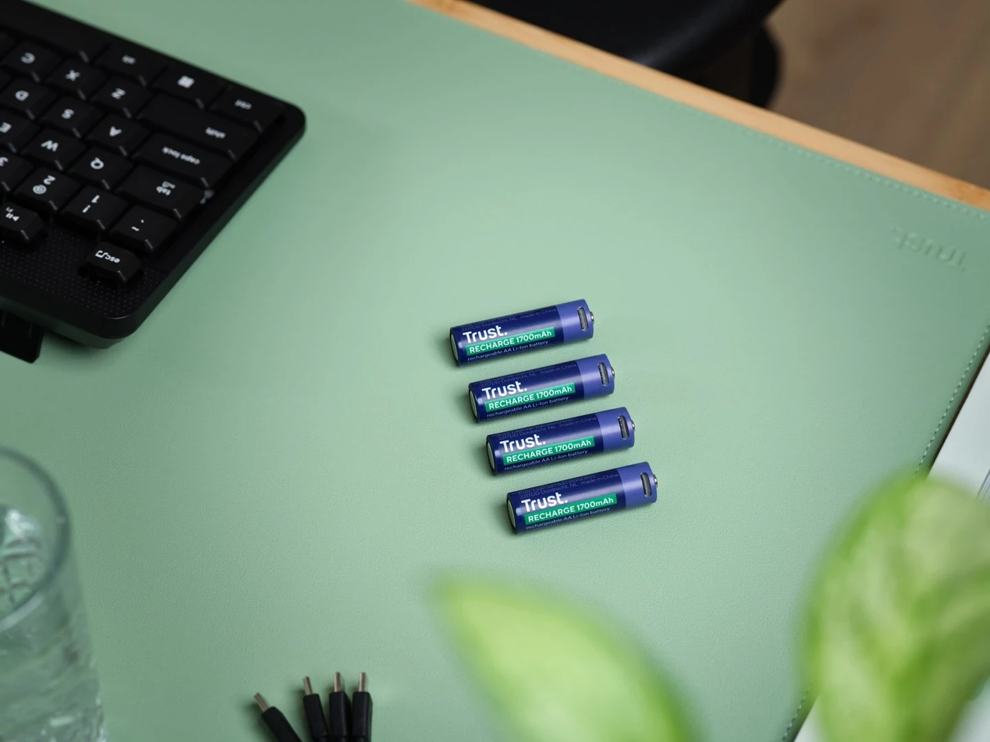 Bateri të rikarikueshme Trust 25631 AA, Jeshile, 4 copë