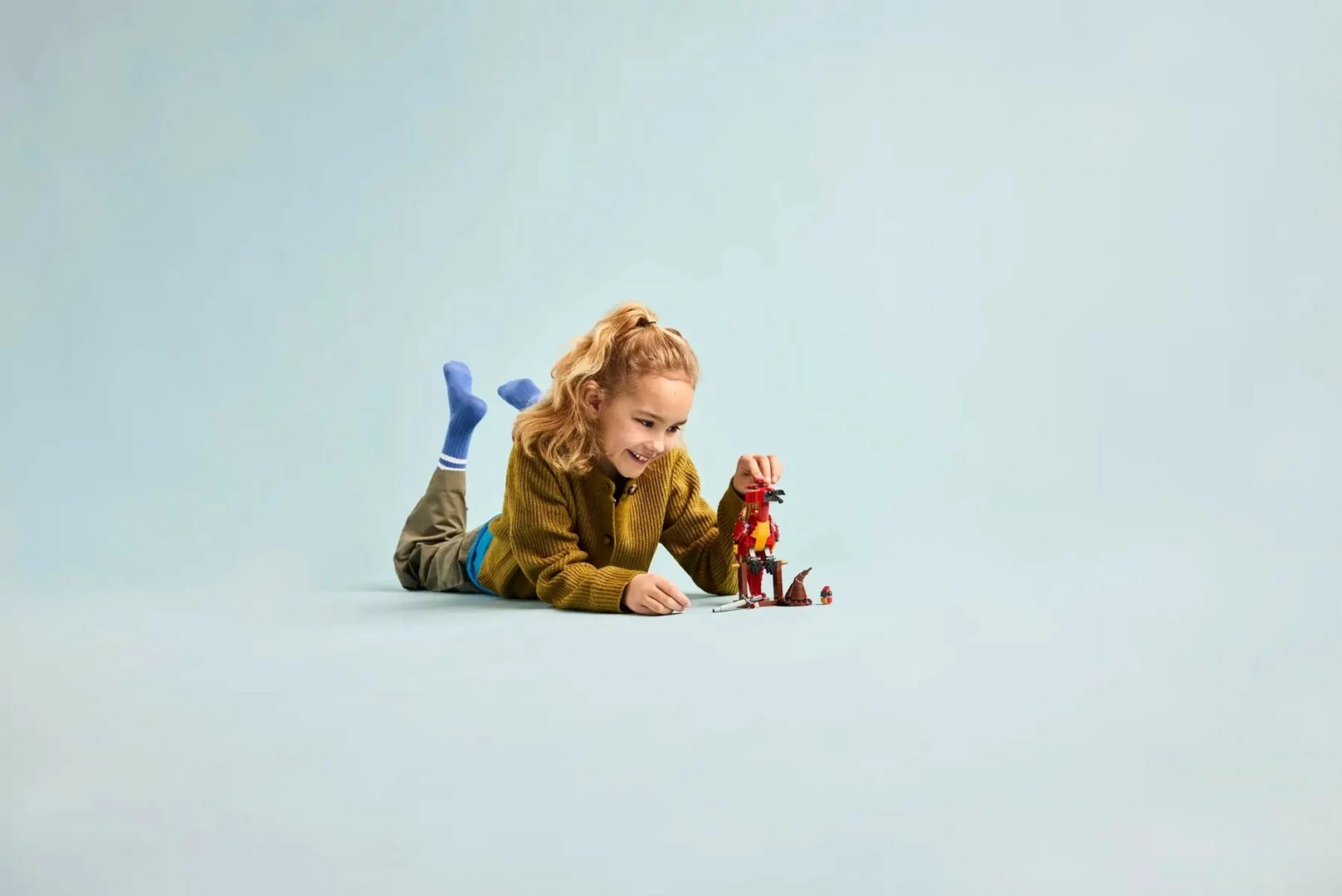 Set LEGO Harry Potter Fawkes: Dumbledore's Phoenix 76448, 299 pjesë