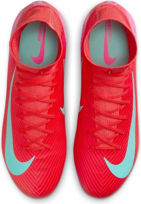 Atlete futbolli Nike, portokalli [Madhësia: 42.5]