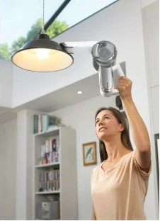 Fshesë dore BLACK+DECKER PV1820L pa qese, krom