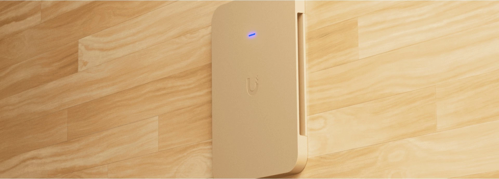 Mbajtës WLAN Ubiquiti UACC-U7-Pro-Wall-FM, U7-Pro-Wall, e bardhë