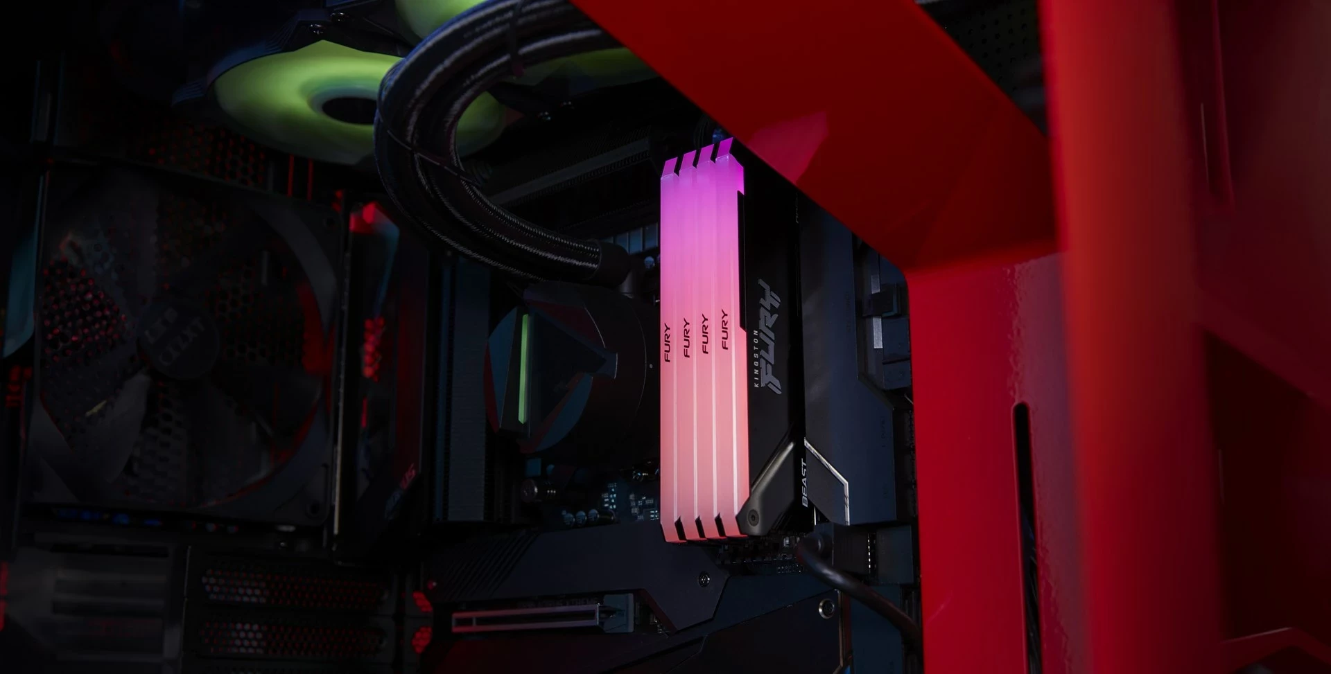 RAM Memorje Kingston FURY Beast 32GB 3200MT/s DDR4 CL16 RGB