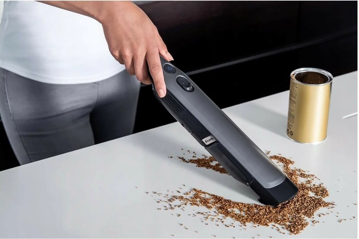 Fshesë dore Shark WV200EU, pa qese, pa kabllo, ngjyrë argjendi