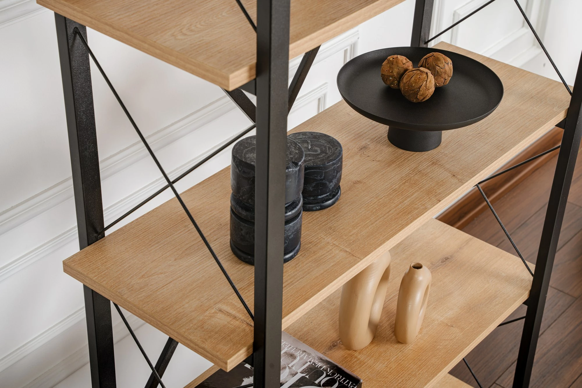 Raft librash Nordure, Elysian, ngjyrë lisi dhe e zezë