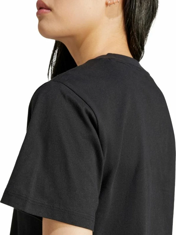 Maicë adidas femra, e zezë