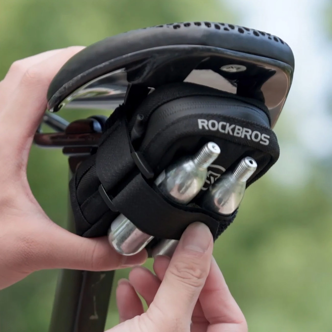 Çantë mini për biçikletë Rockbros 3013007901, 0.35L, e zezë/gjelbër