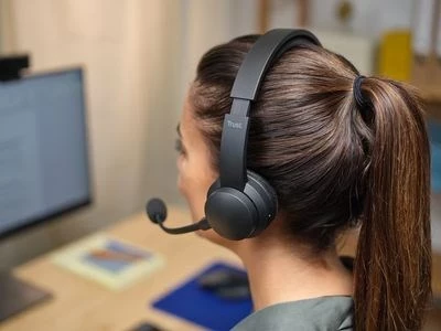 Kufje Trust Ayda, me kabllo dhe pa kabllo, Bluetooth, USB Type-C, të zeza