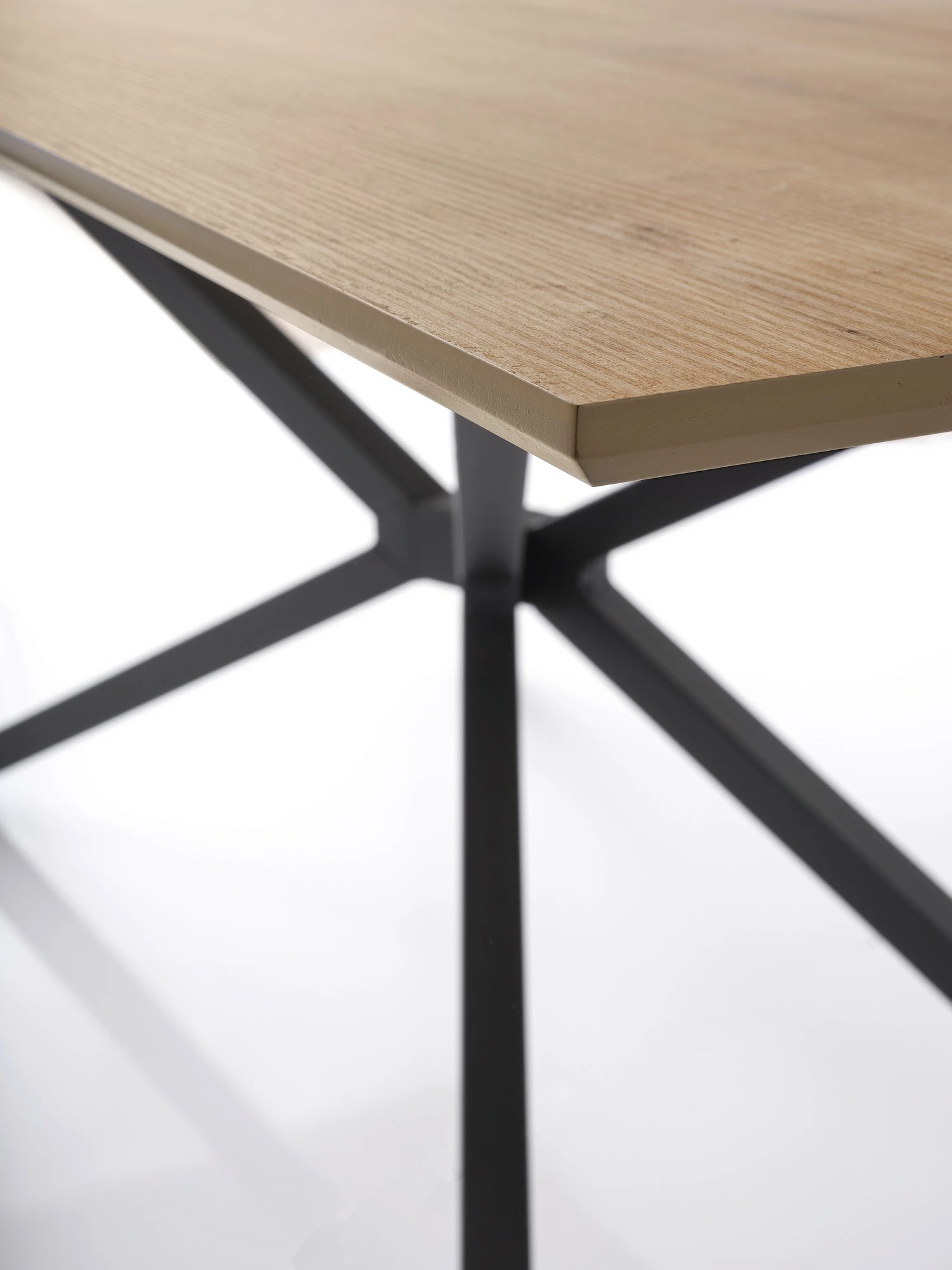 Tavolinë ngrënieje, ngjyrë lisi, Skye Decor, Nox - 3001