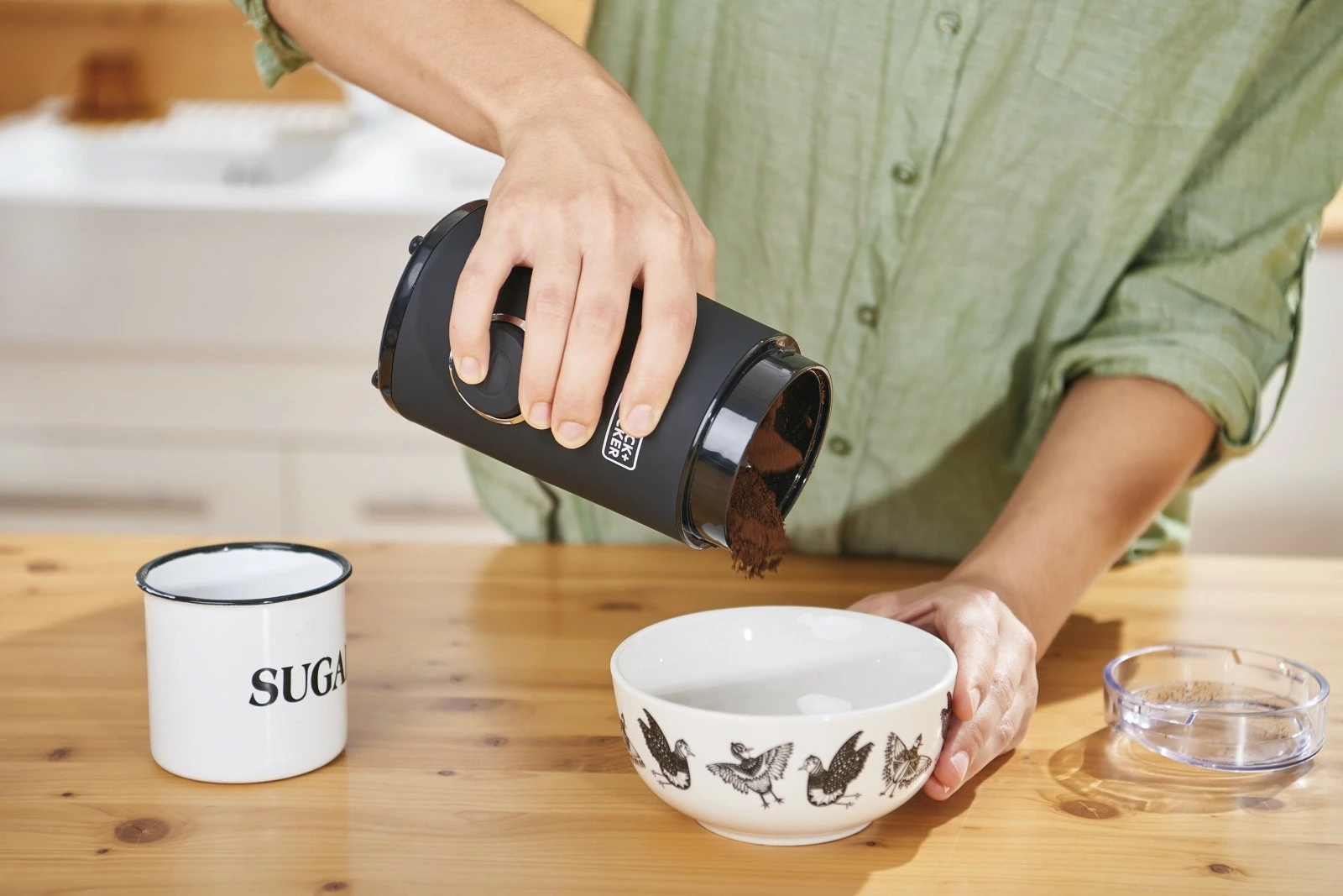 Bluarëse kafeje BLACK+DECKER BXCG150E, 150W, e zezë