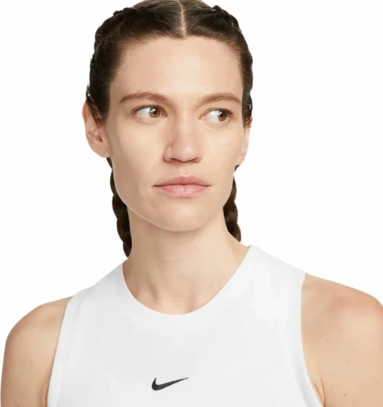 Maicë për femra Nike Sportswear Chill Knit FB8279 100, e bardhë
