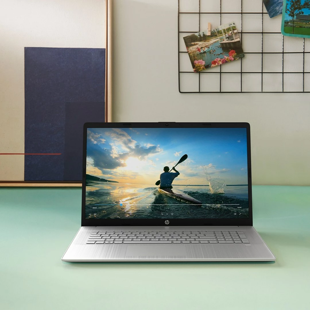 Laptop HP 17-cp3114nw, Ryzen 7 7730U, 17.3", 16GB RAM, 512GB SSD, Natural Silver