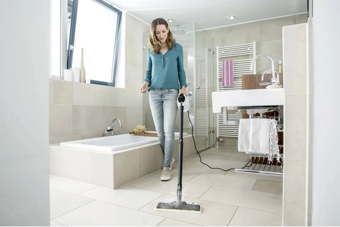 Pastrues me avull, Karcher SC 1 EasyFix (1.516-401.0) 1200W 3 bar 0.2L EU