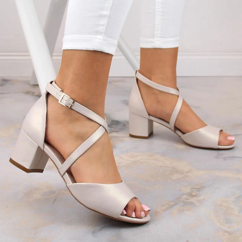 Sandale me taka Sergio Leone femra, bezhë