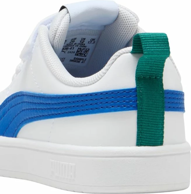 Atlete për fëmijë Puma, të bardha