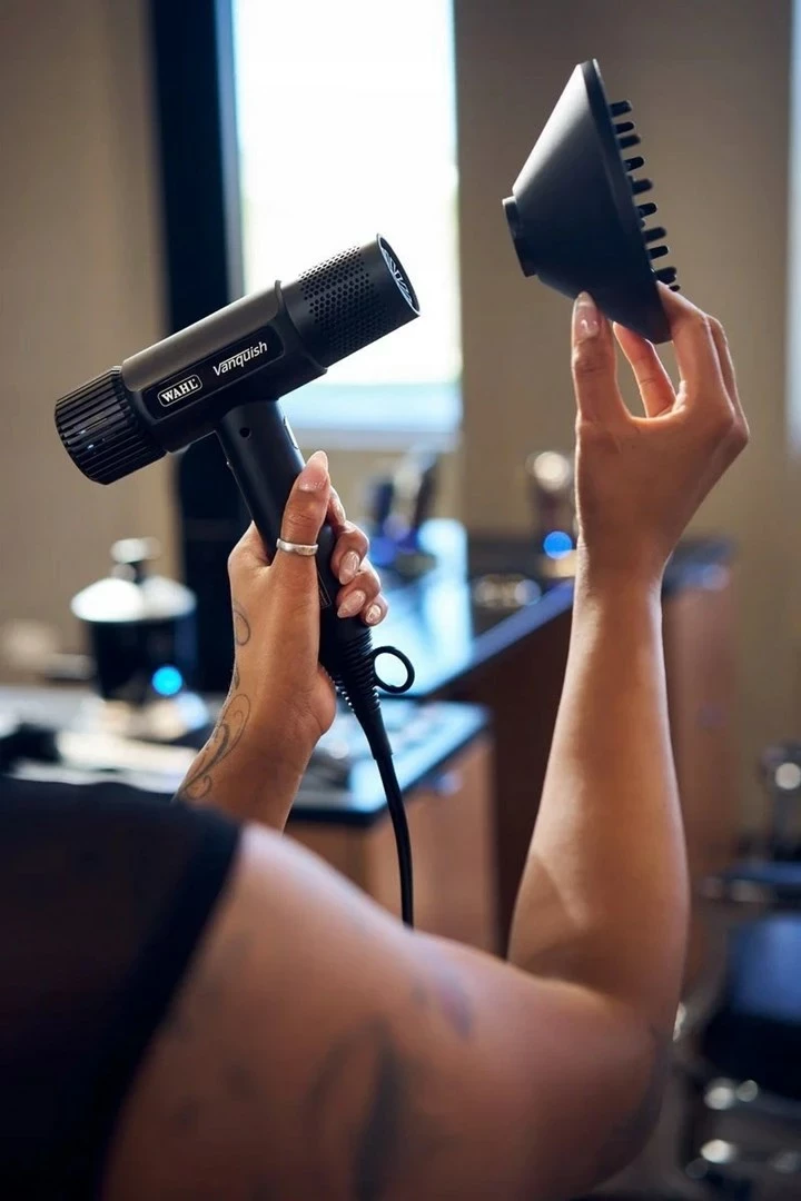 Tharëse flokësh Wahl Vanquish 4321-0470, 1600 W, e zezë