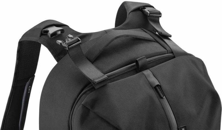 Çantë shpine për femra Yakimasport, e zezë