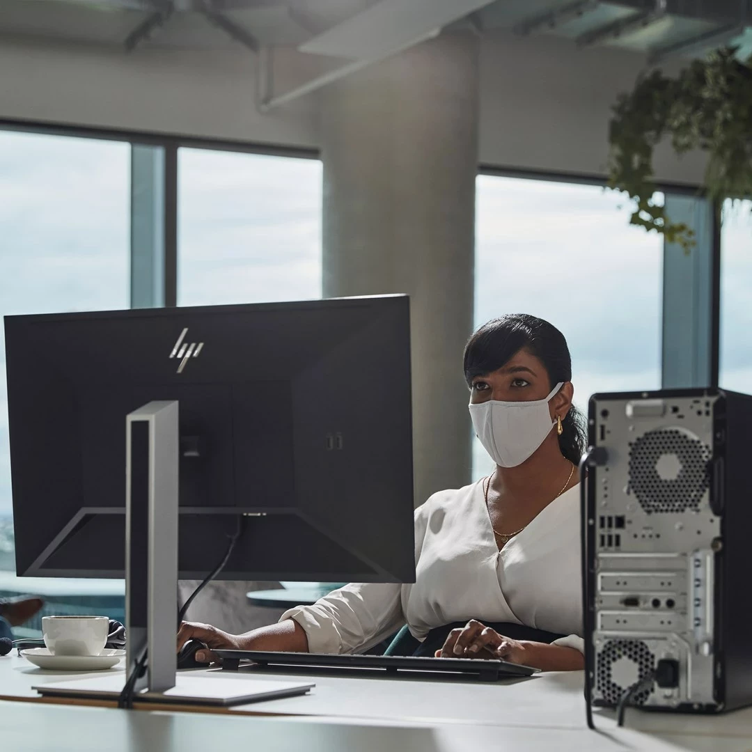 Kompjuter HP 400 Tower G9, Intel Core i5-13500, 8GB RAM, 256GB SSD, i zi