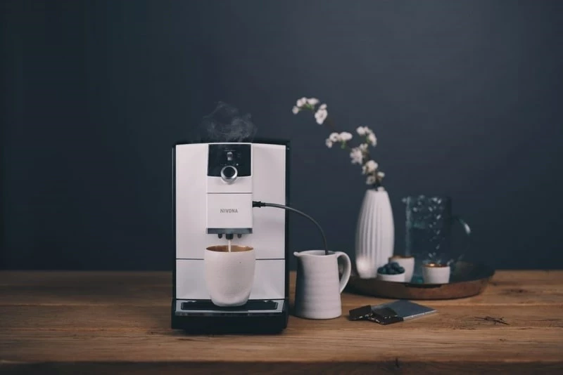 Makinë kafeje automatike NIVONA CafeRomatica 796, 2.2L, e bardhë