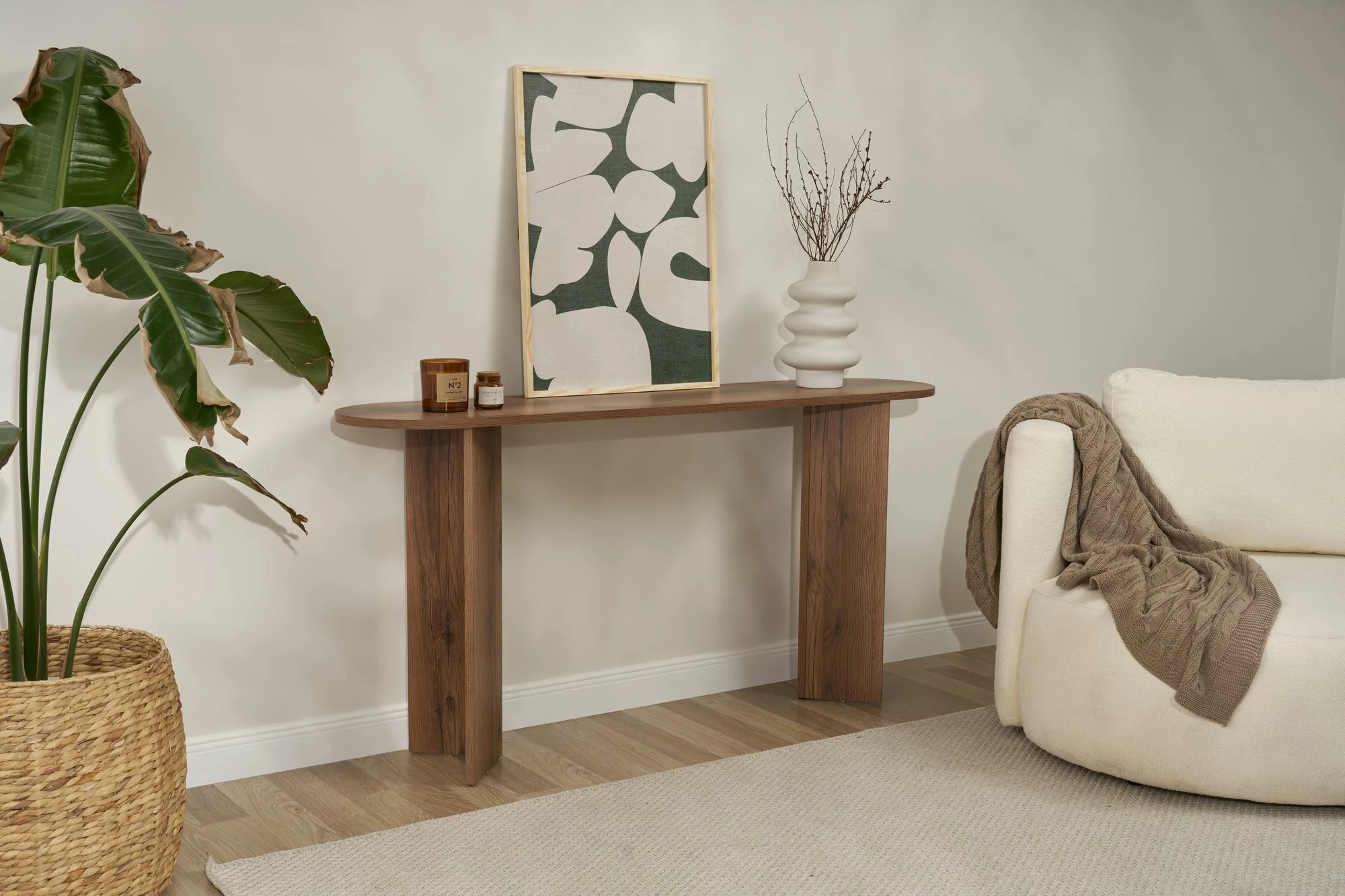 Komodë anësore Nordure, Sira - ngjyrë arre