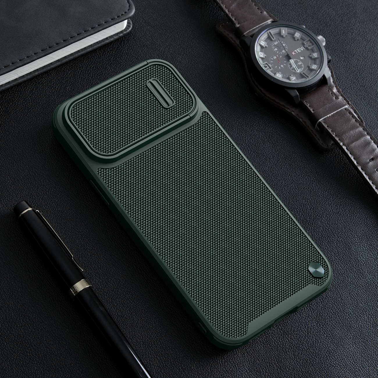 Mbështjellës Nillkin Textured S Case për iPhone 14 Pro, me kapak kamere, e zezë