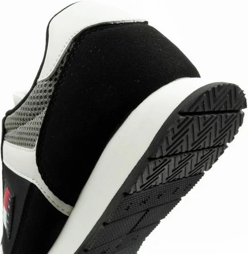Atlete meshkuj Tommy Hilfiger TJM Runner Casual, të zeza [Madhësia: 41]