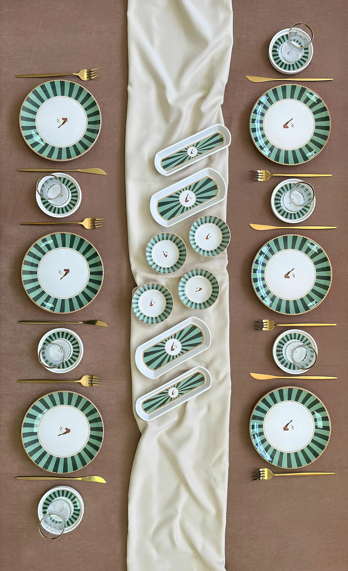 Set mëngjesi 20 pjesësh, Hermia Concept, Love Bird 20 KH, ngjyrë e bardhë dhe e gjelbër