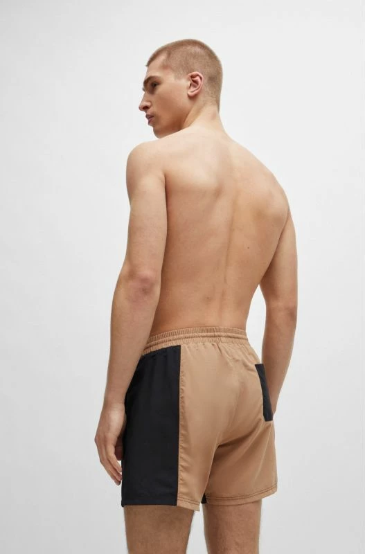 Set plazhi Boss për meshkuj, i zi