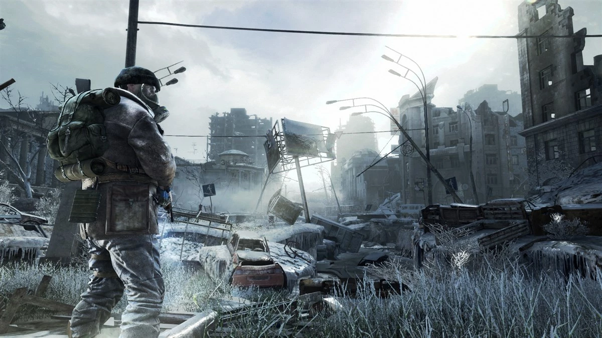 Lojë për PS4 Deep Silver Metro Redux, koleksion 2 lojëra remaster (Metro 2033 Redux + Metro: Last Light Redux), PEGI 18