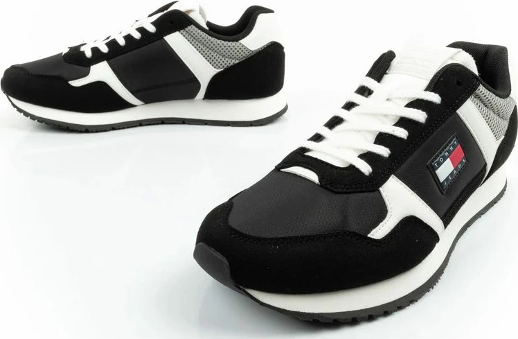 Atlete meshkuj Tommy Hilfiger TJM Runner Casual, të zeza [Madhësia: 41]