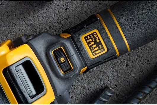 Makinë bluarëse këndi DeWalt DCG409VSNT-XJ, 12.5 cm 9000 RPM