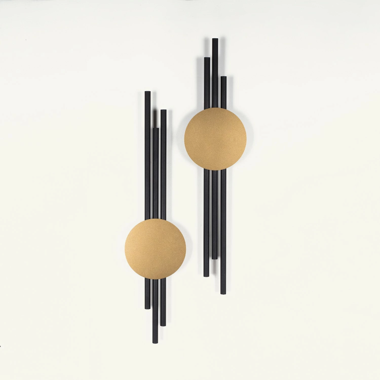 Aksesor dekorativ metalik për mur Wallity, vija antike, set - APT799