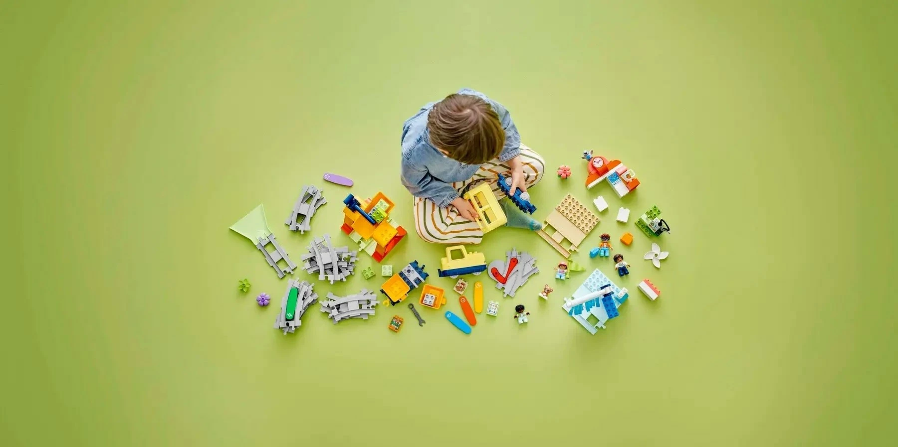 Set tren interaktiv LEGO DUPLO 10428, për fëmijë 3+ vjeç, shumëngjyrësh
