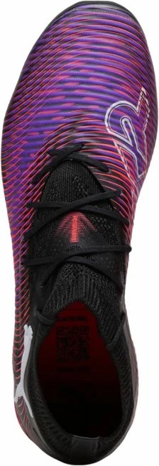 Atlete futbolli për meshkuj Puma, të zeza dhe të kuqe