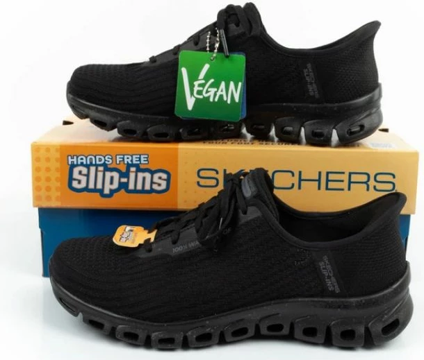 Atlete për femra Skechers, të zeza