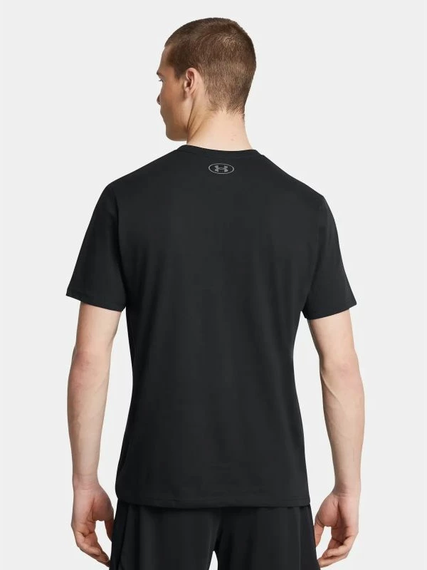 Maicë për meshkuj Under Armour, e zezë