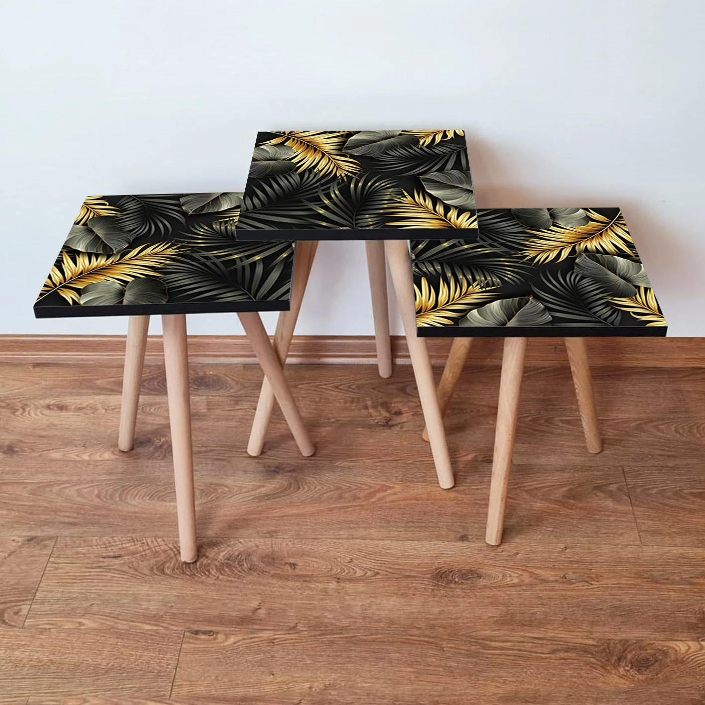 Set tavolina të vendosshme (3 copë), Skye Decor, 3Shp194, e zezë me ar