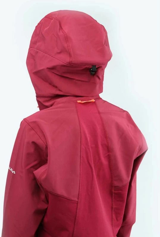 Jakne Salewa femra, e kaltër