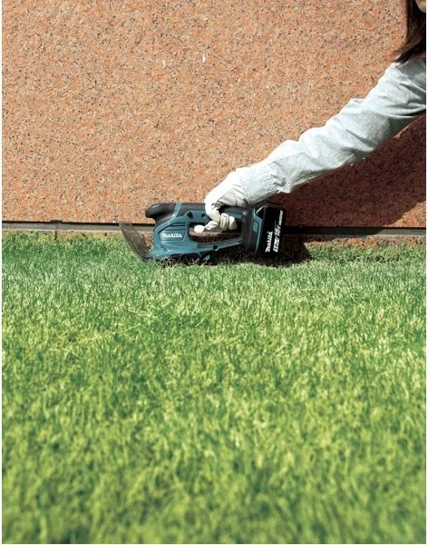 Kositëse bari Makita DUM604ZX 16 cm 18 V Lithium-Ion, e zezë, e kaltër