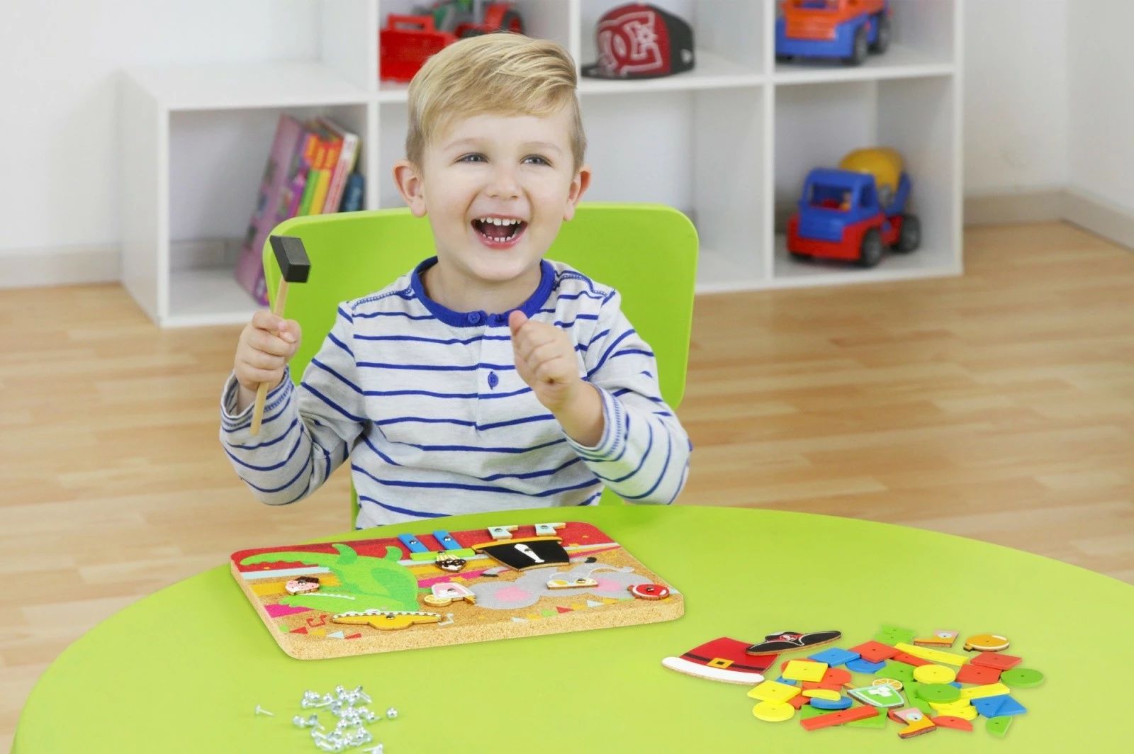 Lojë edukative Lena Przybijanka Party Set, 54 pjesë, shumëngjyrëshe